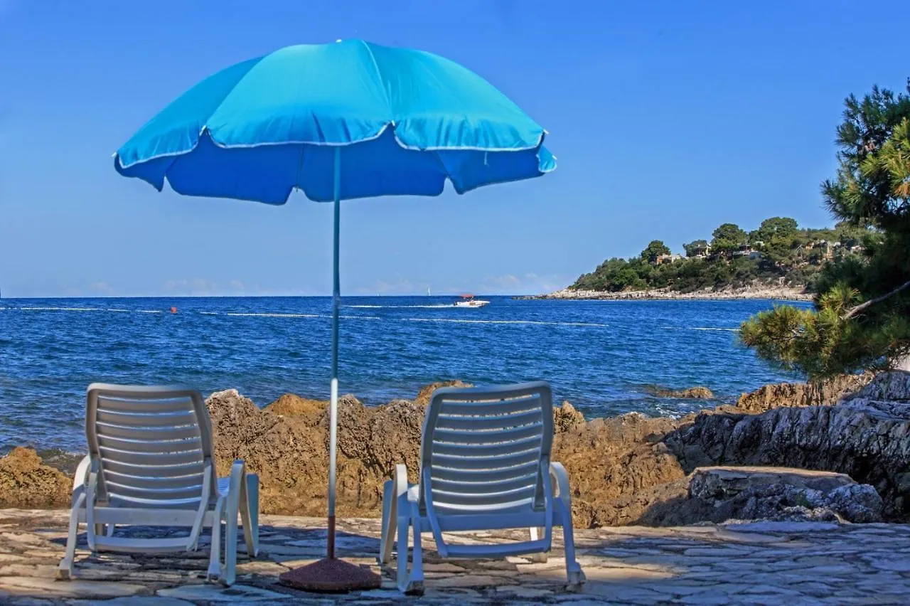 Holiday House Ritosa, For Max 8 Persons Beach Area Porec Guest house