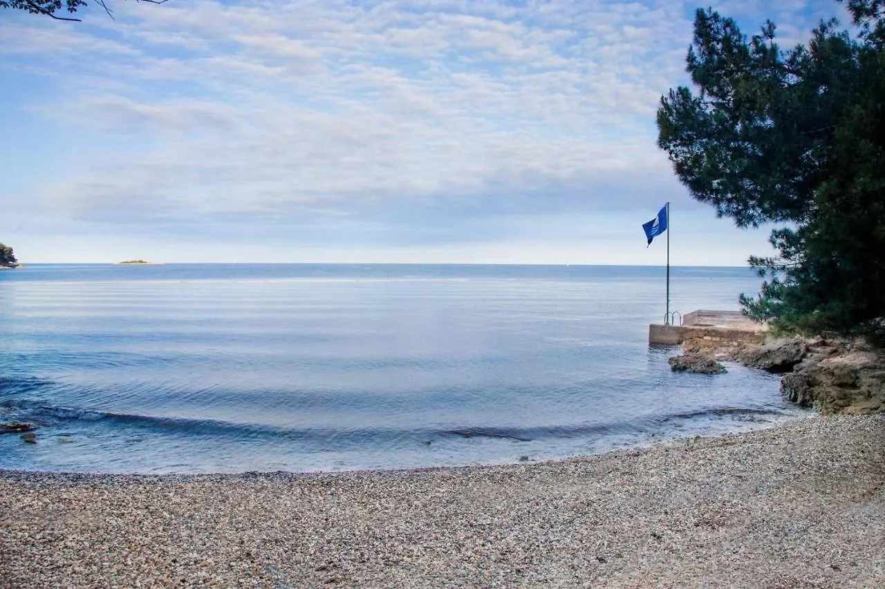 Holiday House Ritosa, For Max 8 Persons Beach Area Porec Guest house