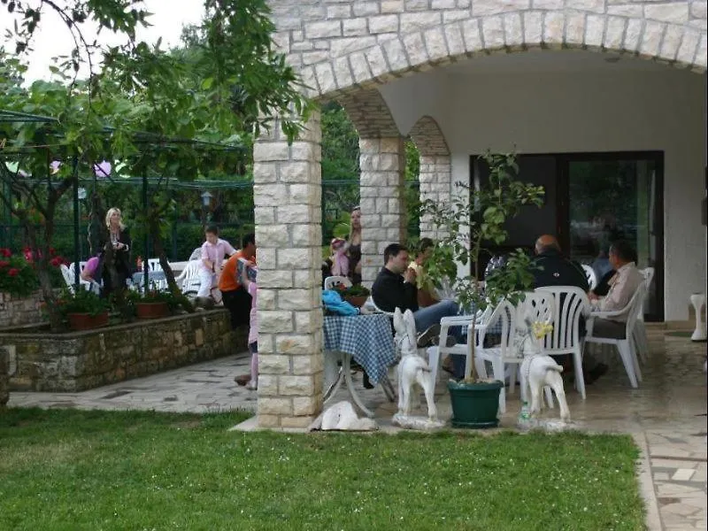 Holiday House Ritosa, For Max 8 Persons Beach Area Porec