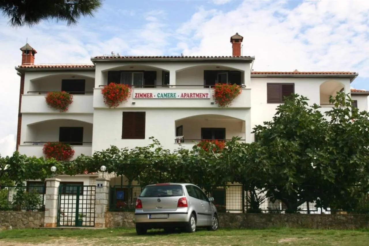 Holiday House Ritosa, For Max 8 Persons Beach Area Porec