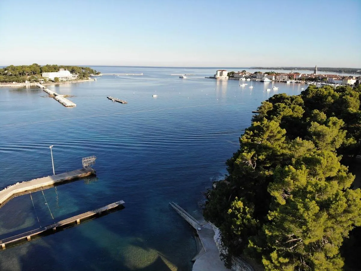 Holiday House Ritosa, For Max 8 Persons Beach Area Porec